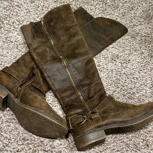 Brown Knee-High Boots with Zipper